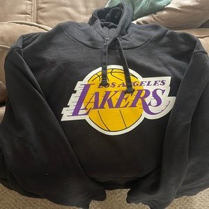 Lakers sweatshirt